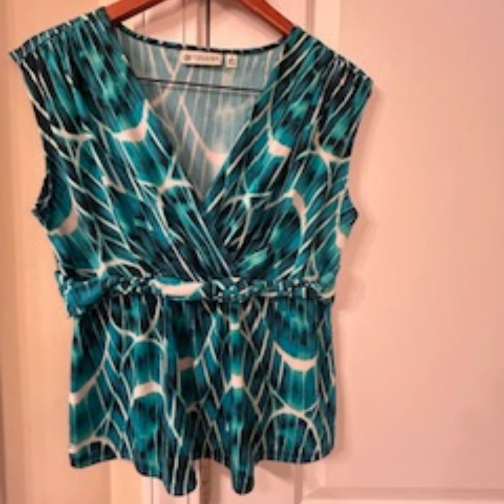 Women's Top Shirt (Turquoise Black & White) Brand: Versona Size Small V Cut Neck